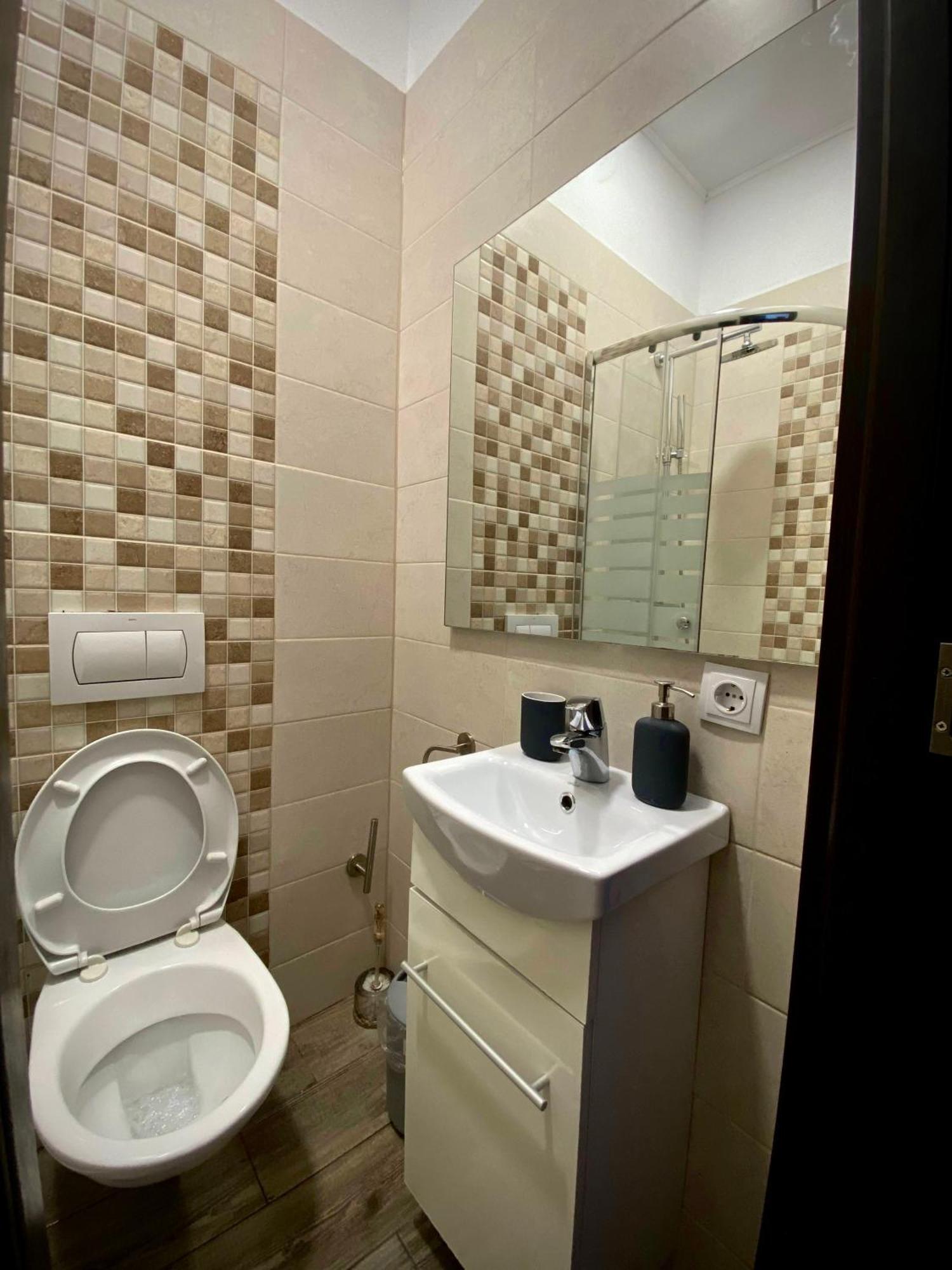 Ada'S Luxury Apartament&Studio - Old City Brassó Kültér fotó