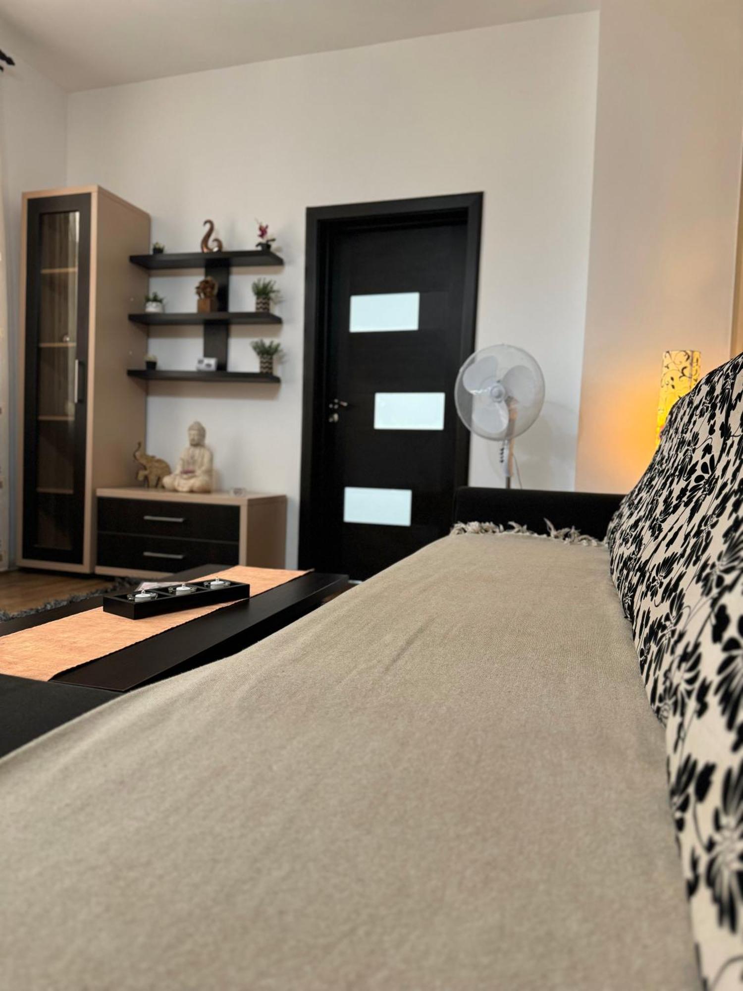 Ada'S Luxury Apartament&Studio - Old City Brassó Kültér fotó
