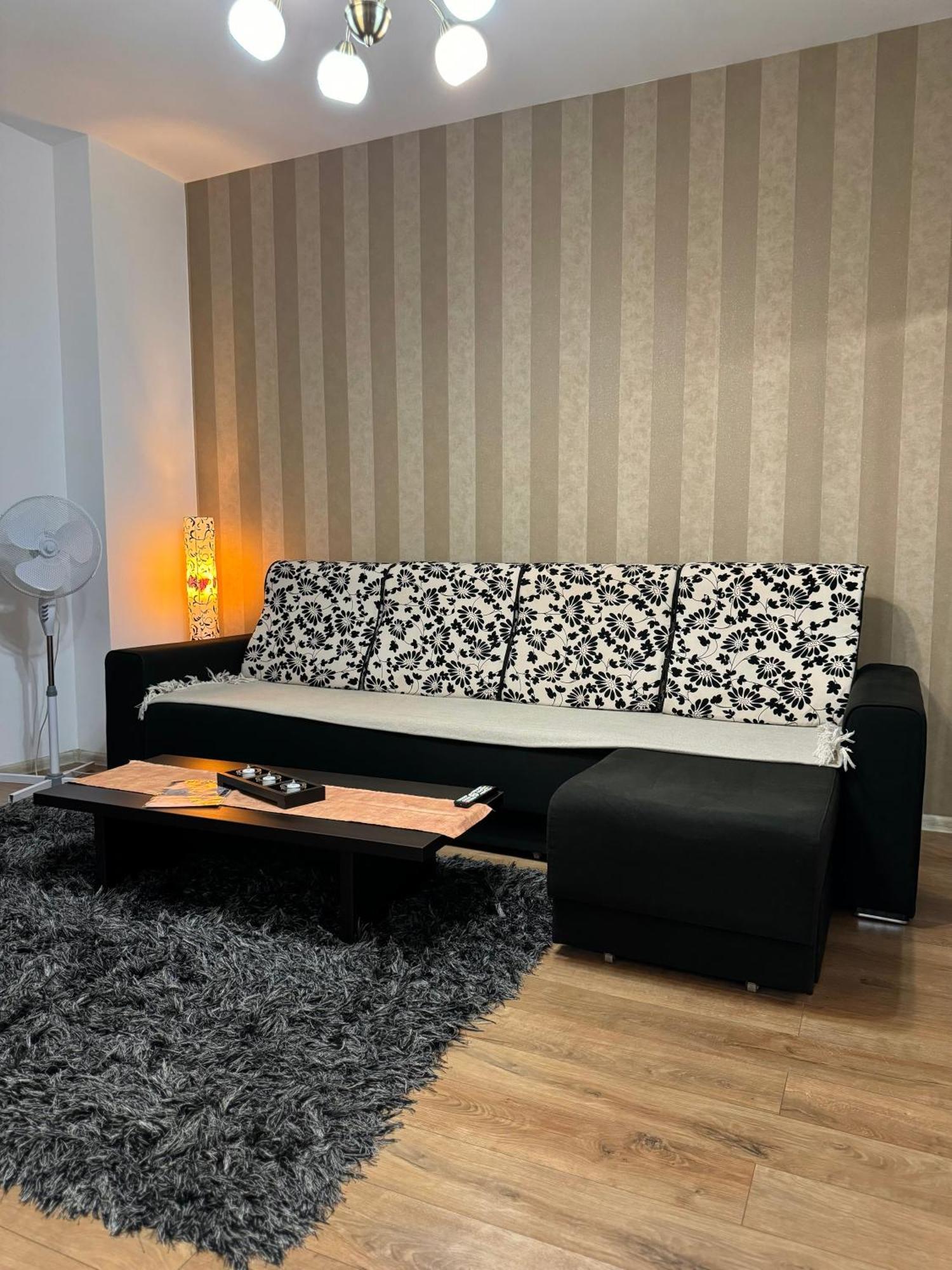 Ada'S Luxury Apartament&Studio - Old City Brassó Kültér fotó